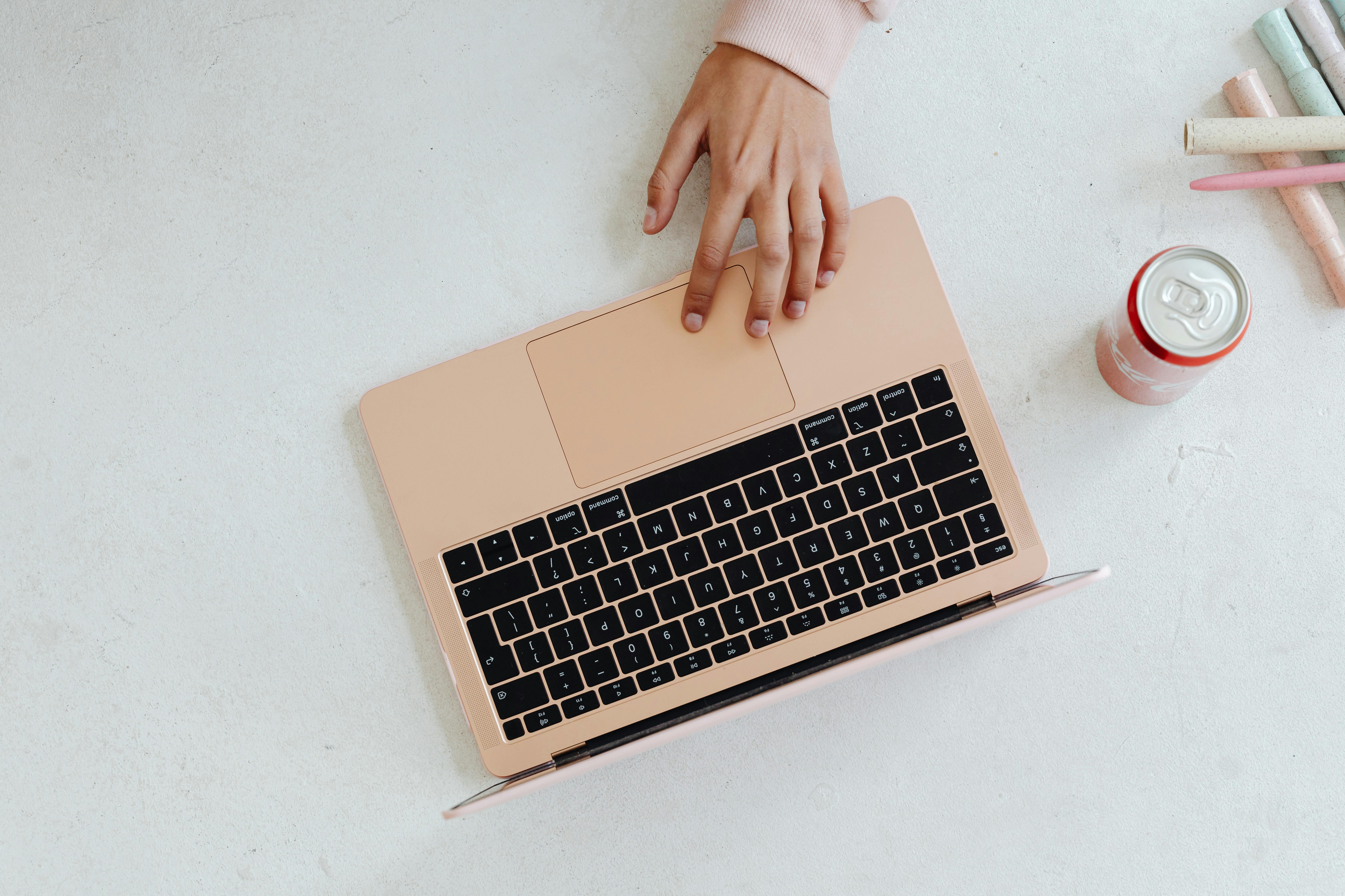 Laptop UltraSlim 15